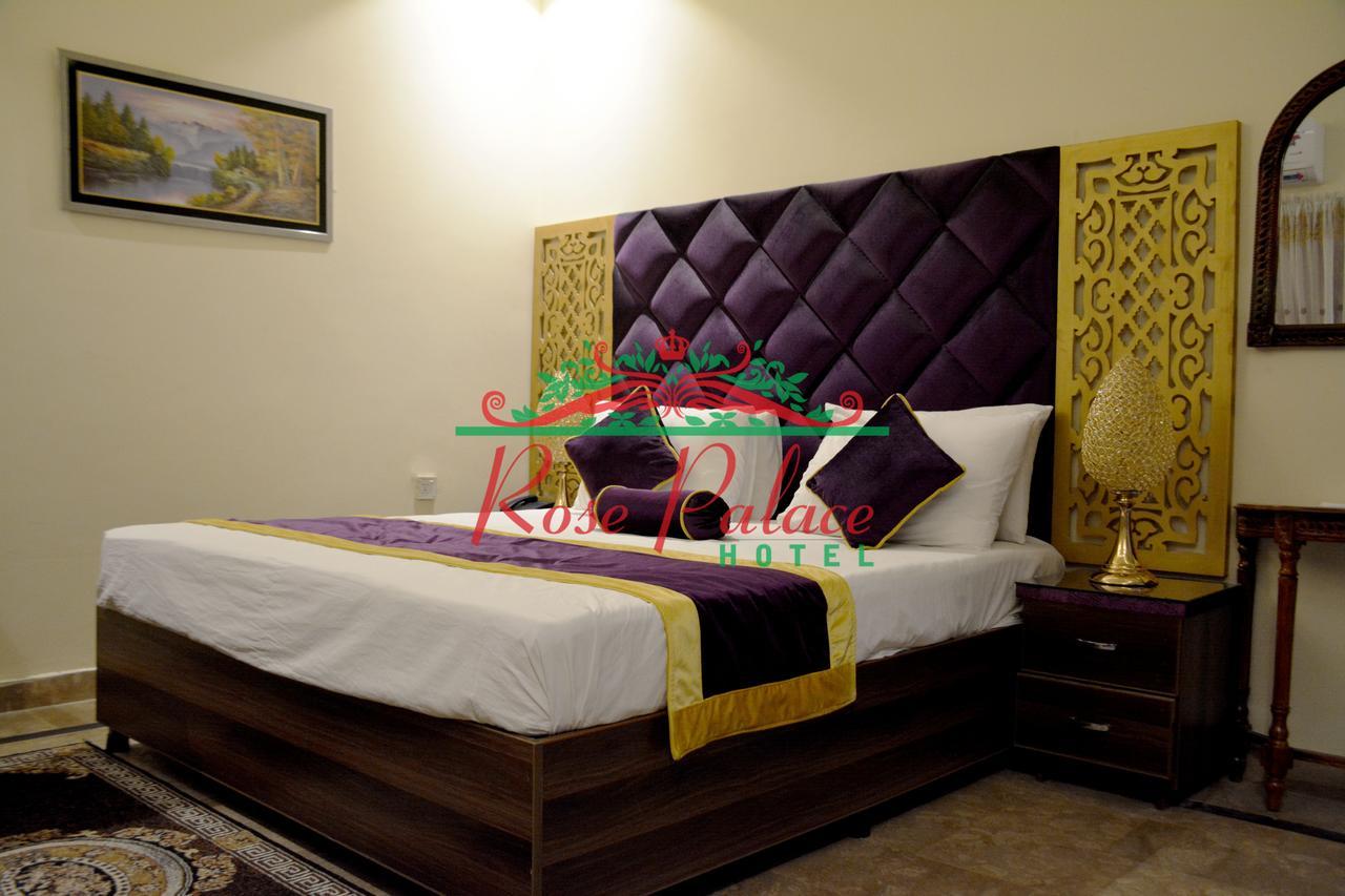 Rose Palace Hotel, Gulberg Lahore Exterior photo