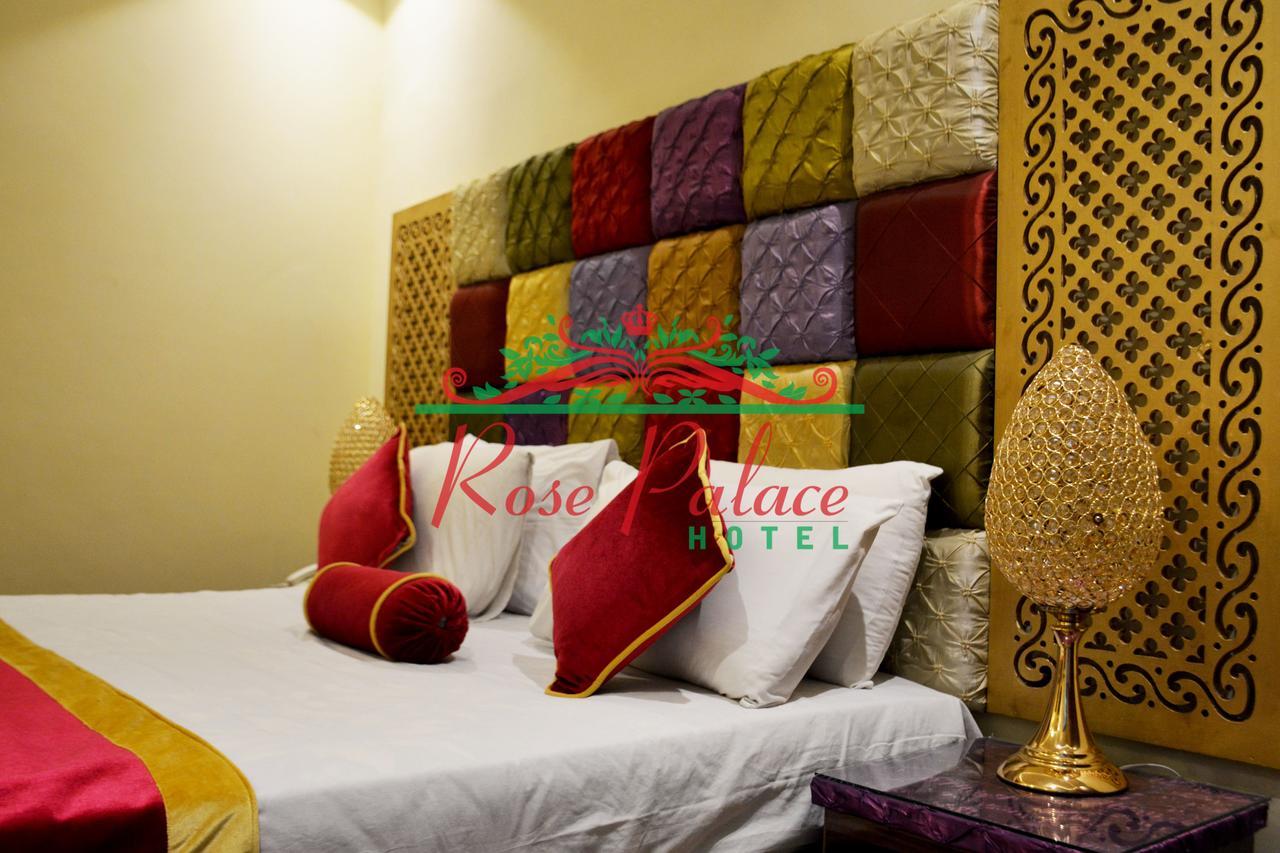 Rose Palace Hotel, Gulberg Lahore Exterior photo