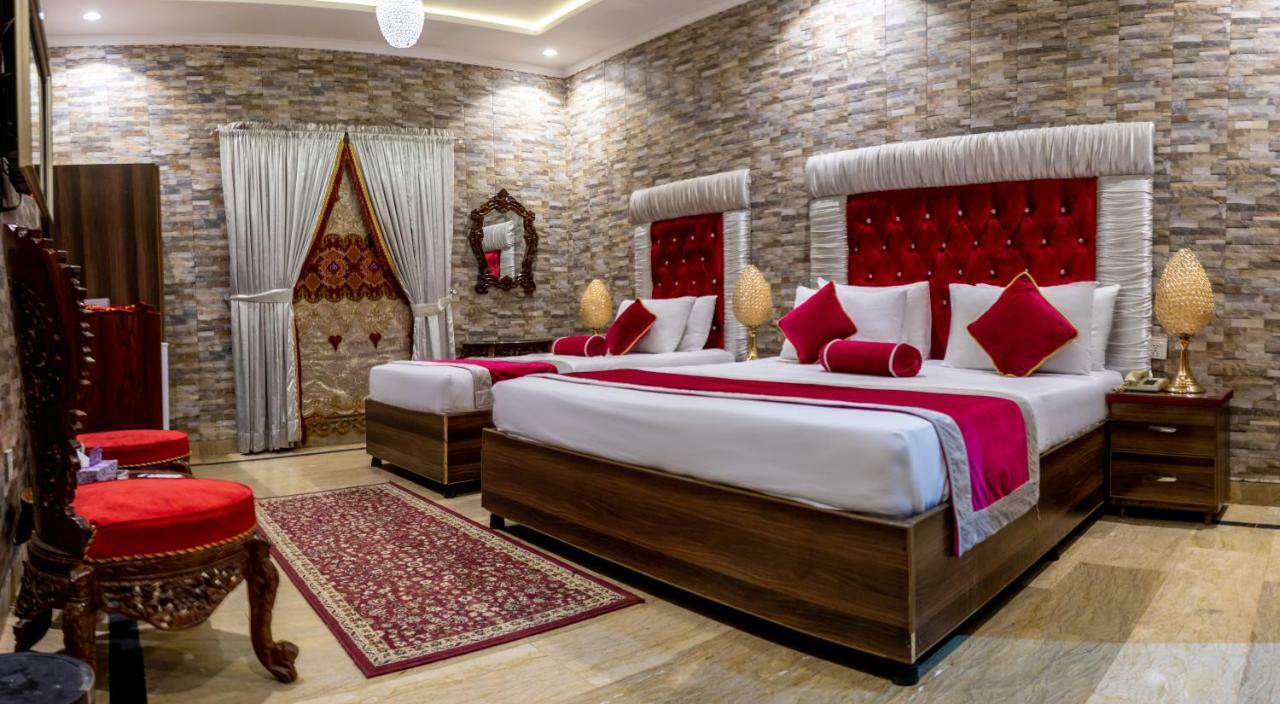 Rose Palace Hotel, Gulberg Lahore Exterior photo