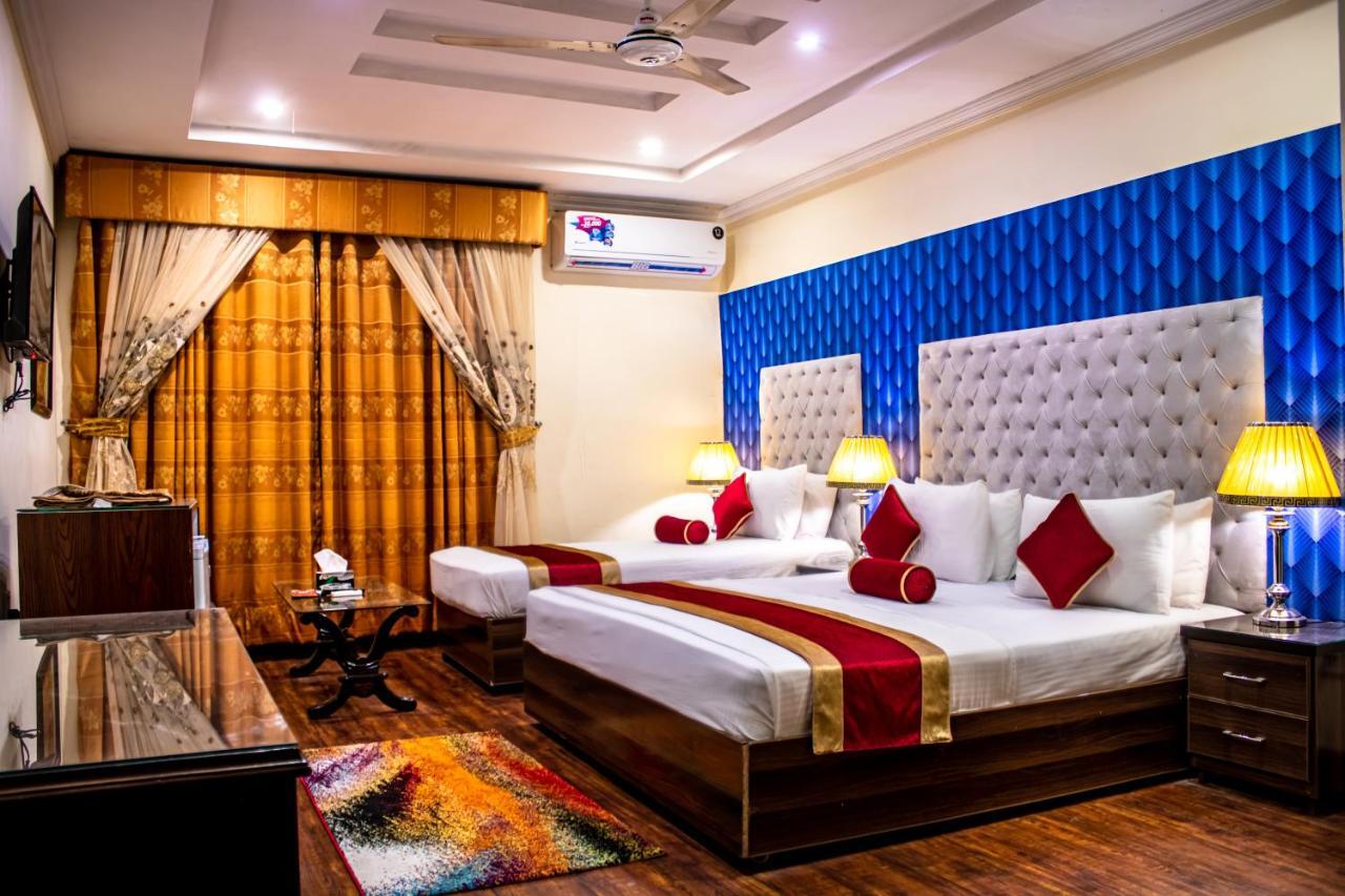 Rose Palace Hotel, Gulberg Lahore Exterior photo