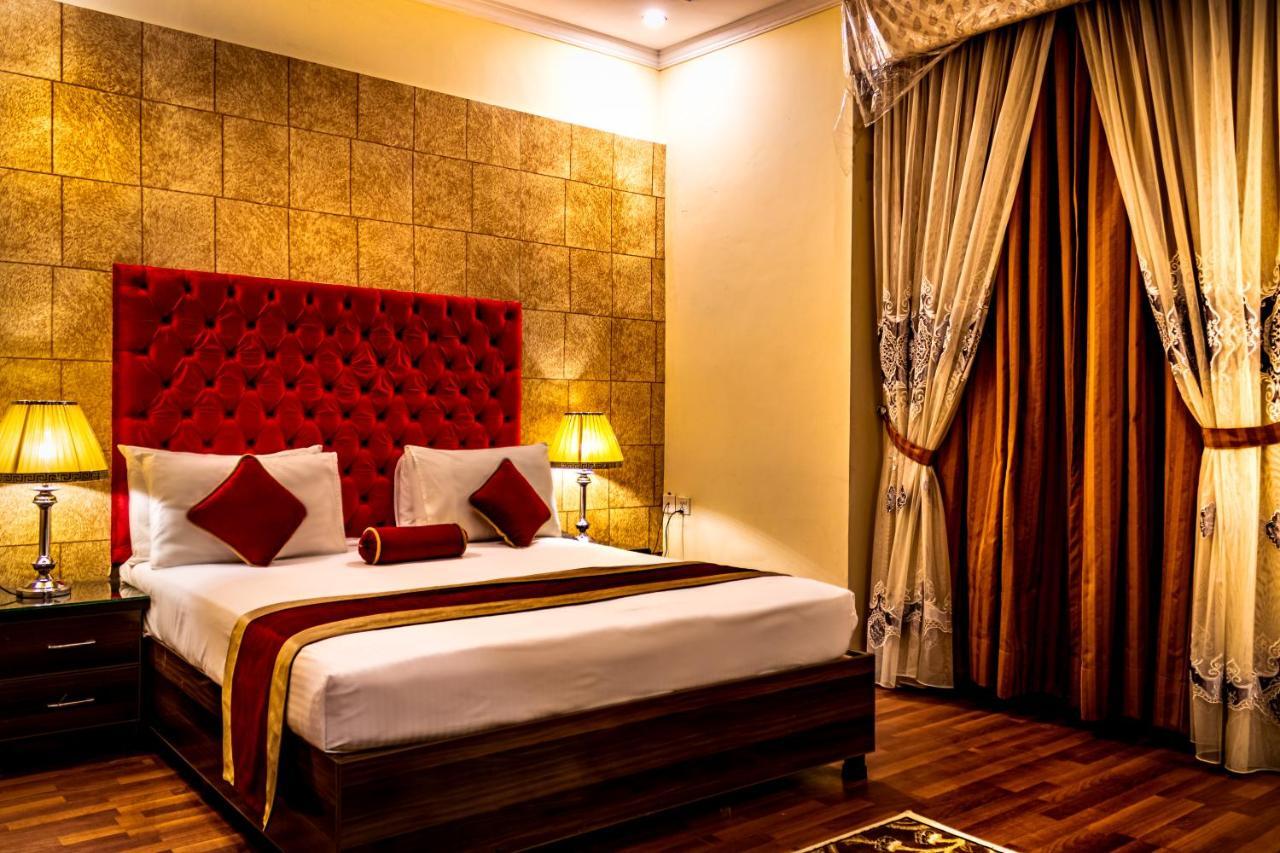 Rose Palace Hotel, Gulberg Lahore Exterior photo