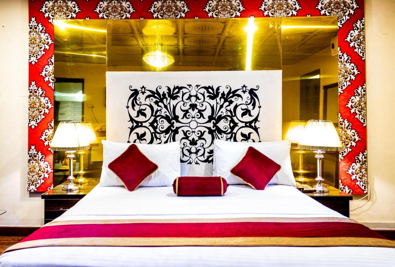 Rose Palace Hotel, Gulberg Lahore Exterior photo